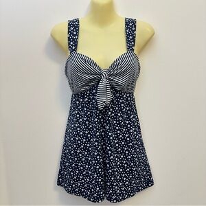 Maurices Navy and White Striped Floral Tank Top size M